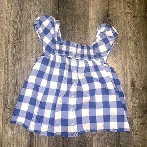 Old Navy Woman’s Blouse (C)